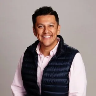 Danny Rojas headshot