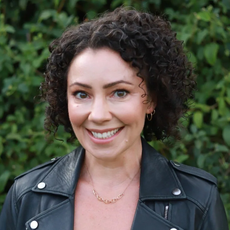 Kennedy Schaal headshot