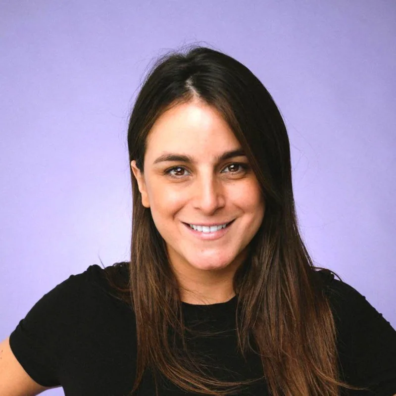 Stav Levi-Neumark headshot